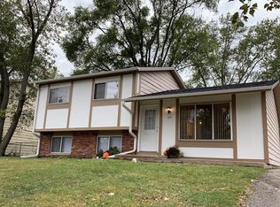 145 Sunset Ln, Bolingbrook, IL 60440