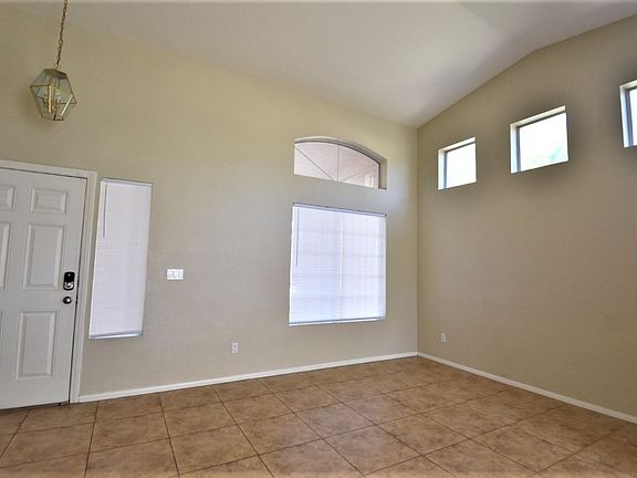 2nd image of 7332 Bosky Springs St