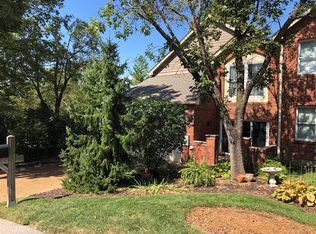 14335 Cross Timbers Ct, Chesterfield, MO