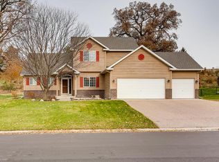 240 Luisa Ct, Chaska, MN 55318