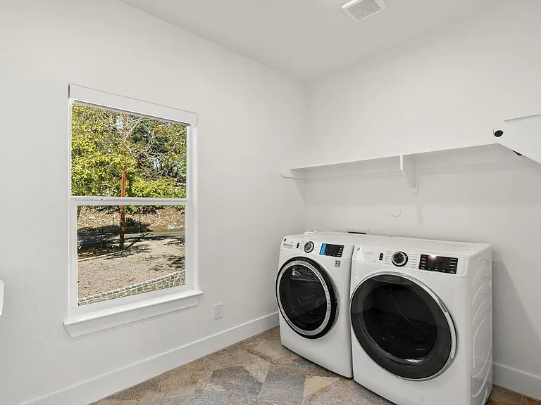 1830 Flite Acres Rd — Photo 39
