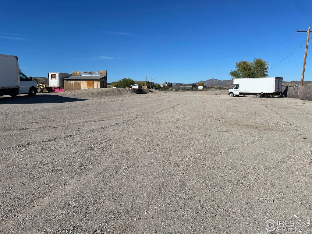 209 N County Road 23h