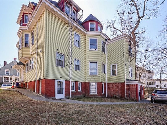 5th image of 604 Rock St