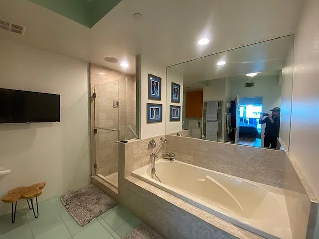 13600 Marina Pointe Dr #1512 — Photo 19