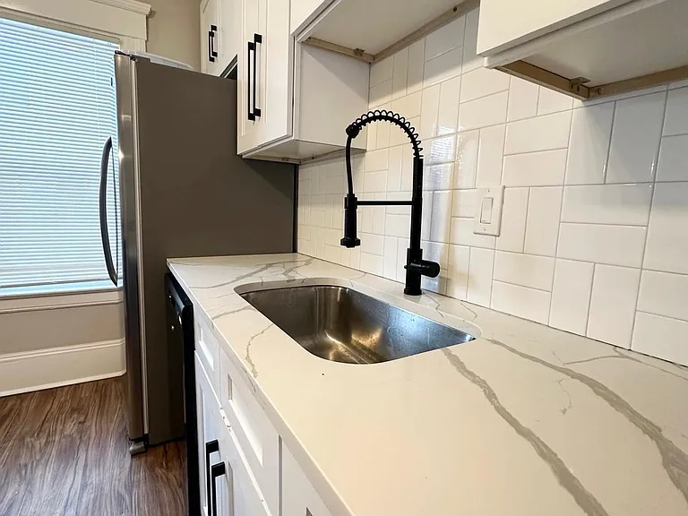 1320 W 80th St #A — Photo 16