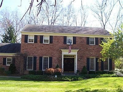 1st image of 1 Elm Ledge Ct