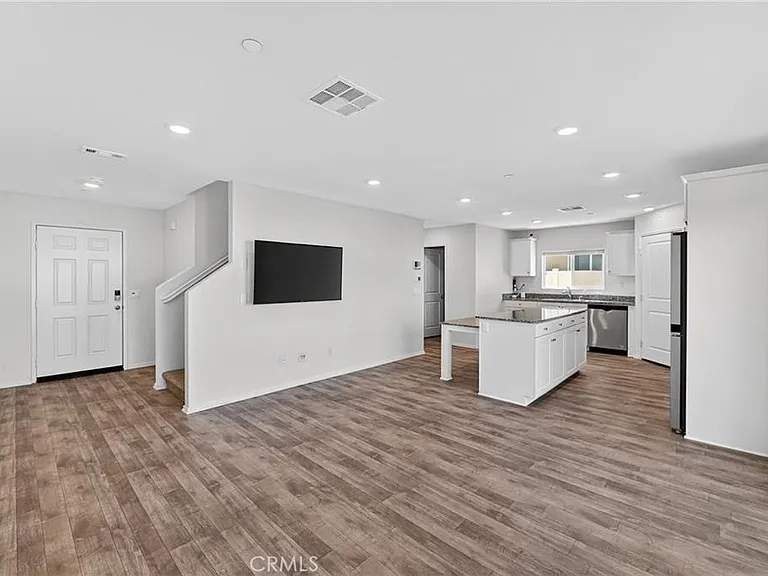30826 Grand Prix Ct — Photo 7