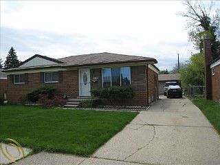 2nd image of 26239 Wexford Rd