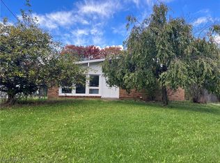 2187 Lynnwood Dr, Stow, OH 44224