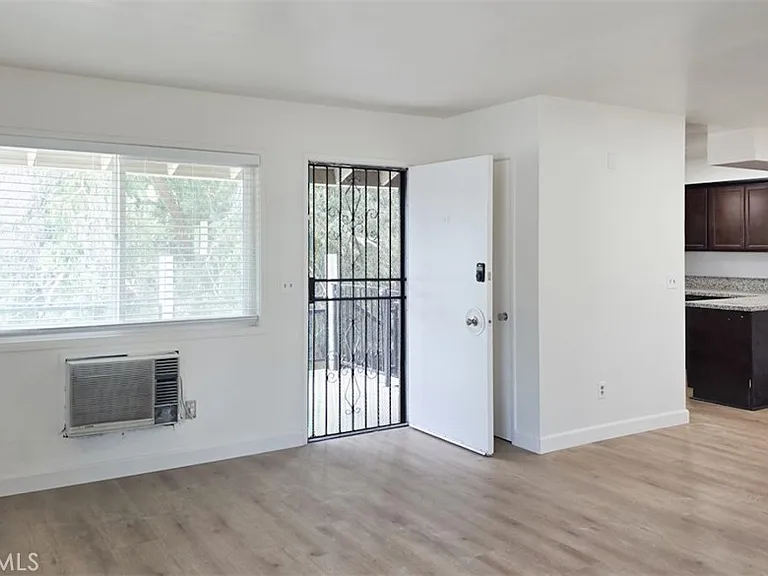 3166 Pearl Dr — Photo 14