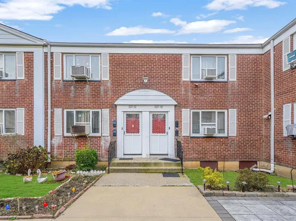 227-10 88th Ave #Lower1, Queens Village, NY 11427