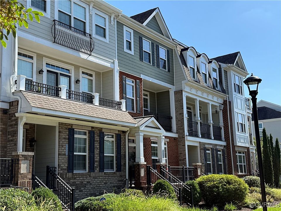 1st image of 3924 Village Townes Walk