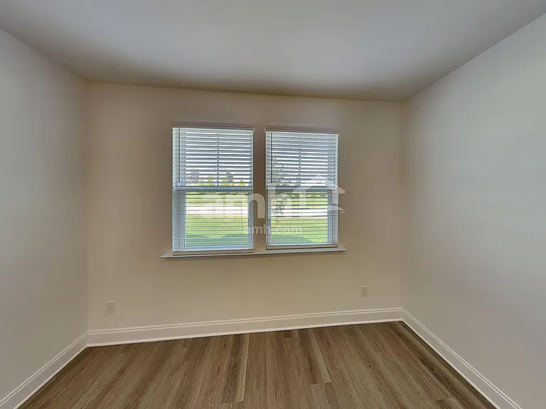 204 Argea Dr — Photo 5