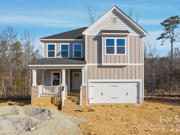 3028 Woodlands Creek Dr, Monroe, NC 28110