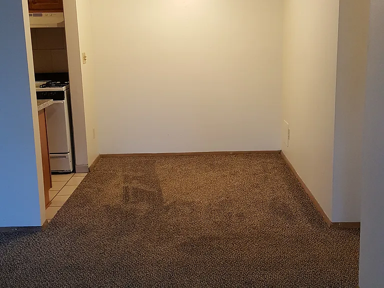 2505 N Frederick Ave — Photo 14