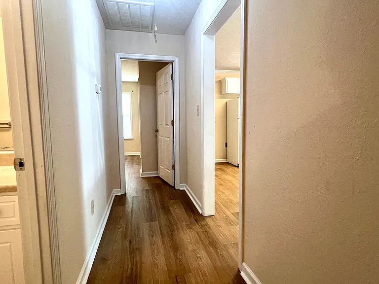 100 Old Berzelia Rd #A — Photo 7