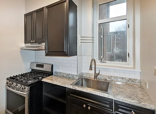 Rented by Re/Max In The City | media 25
