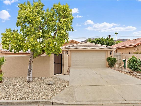 2nd image of 53120 Avenida Diaz
