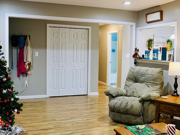5th image of 97 McKinley Ln