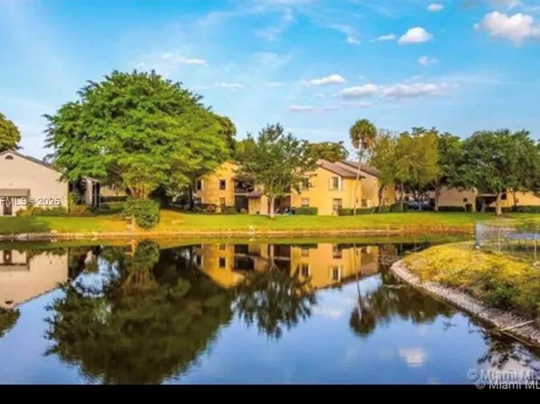 3833 Cocoplum Cir #3593, Coconut Creek, FL 33063