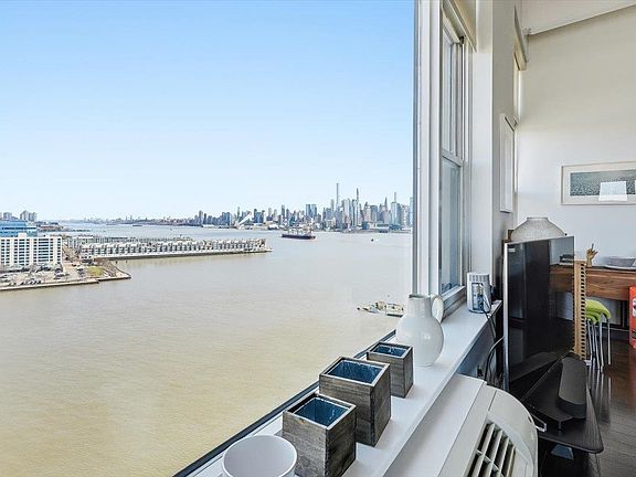 2nd image of 1500 Washington St APT 12E