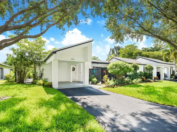 368 Fairway Circle, Weston, FL 33326