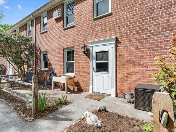 100 Cedar Street #B34, Dobbs Ferry, NY 10522