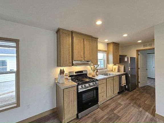 2nd image of 444 Walleye Rd #67
