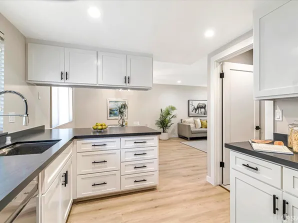 820 Scott Blvd, Santa Clara, CA 95050