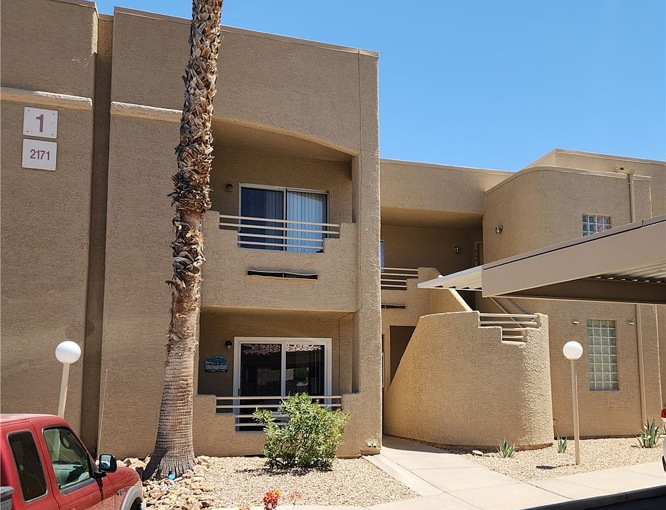 1st image of 2171 Bay Club Dr APT 103
