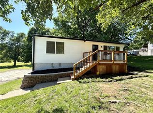 3410 S 30th St, Saint Joseph, MO 64503