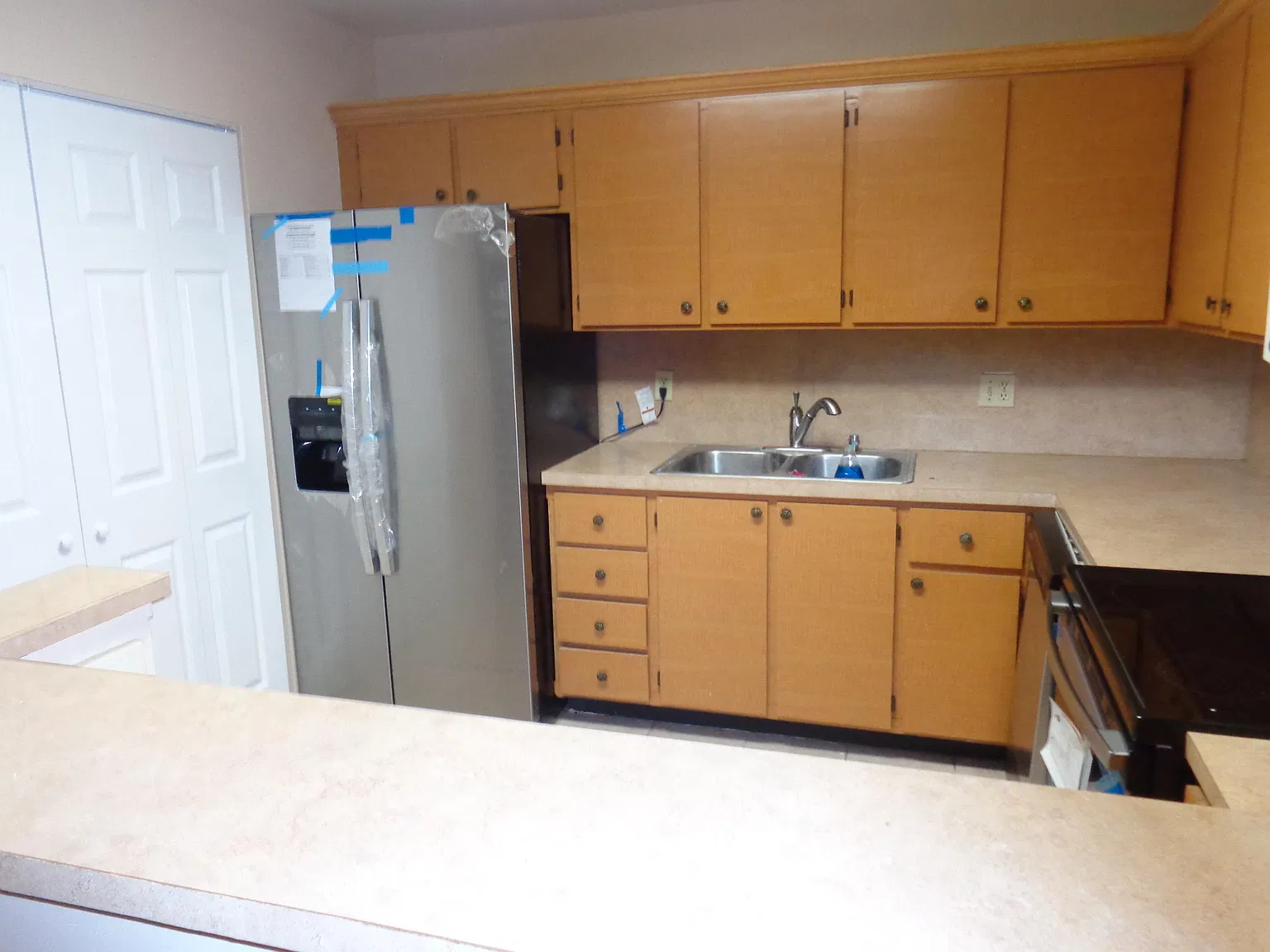 2 bed, 2.0 bath, 1002 sqft, $2,200 — Photo 3