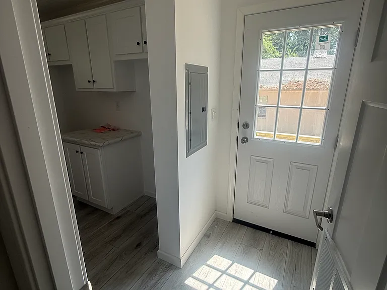 65 Forest Manor Rd — Photo 8