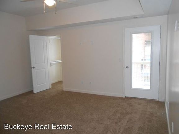 5th image of 63 E 8th Ave