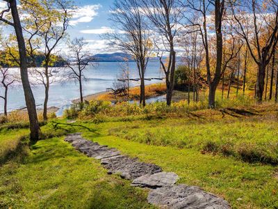 188 McNeil Cove Road, Charlotte, VT, 05445
