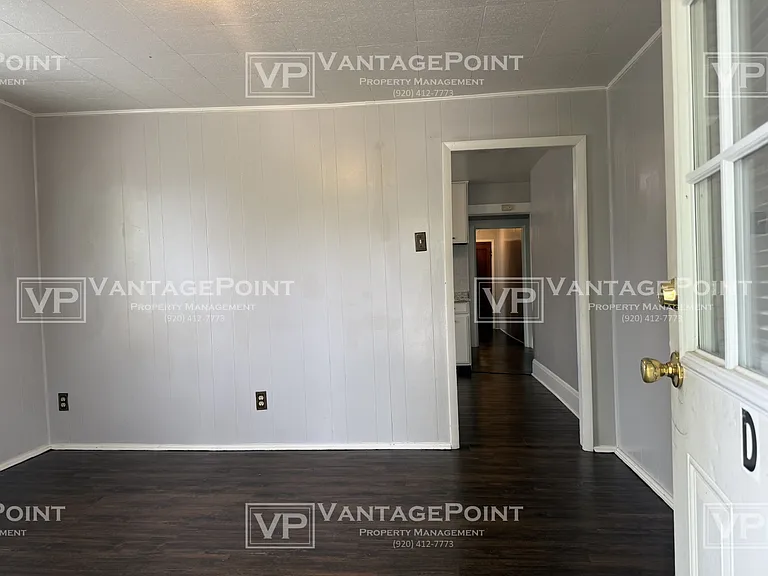 840 Shawano Ave #D — Photo 2