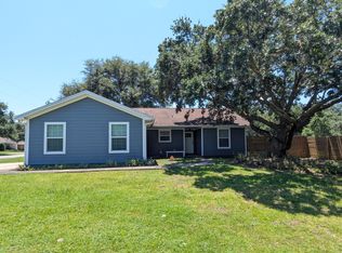 8325 Fortworth St, Navarre, FL 32566