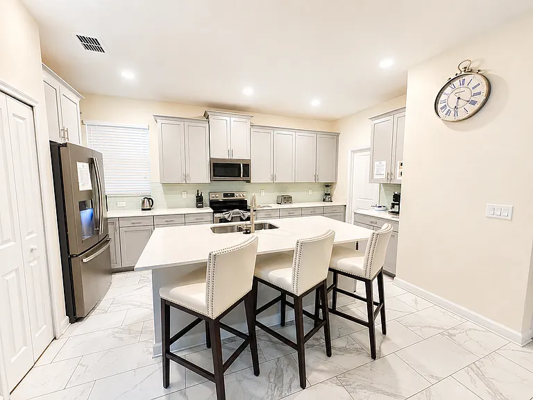 1585 Flange Dr — Photo 8