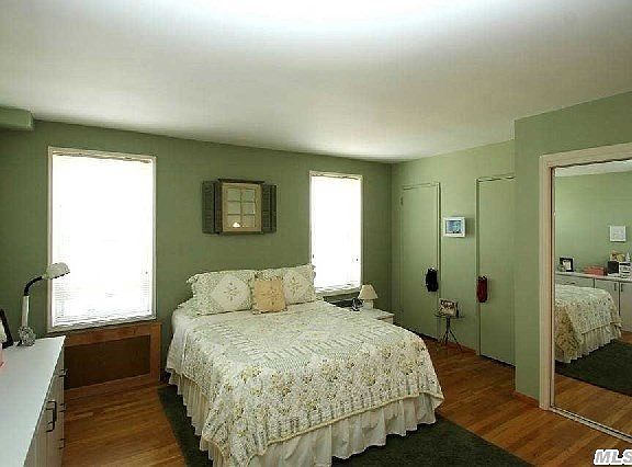 5th image of 1 E Broadway APT 4O
