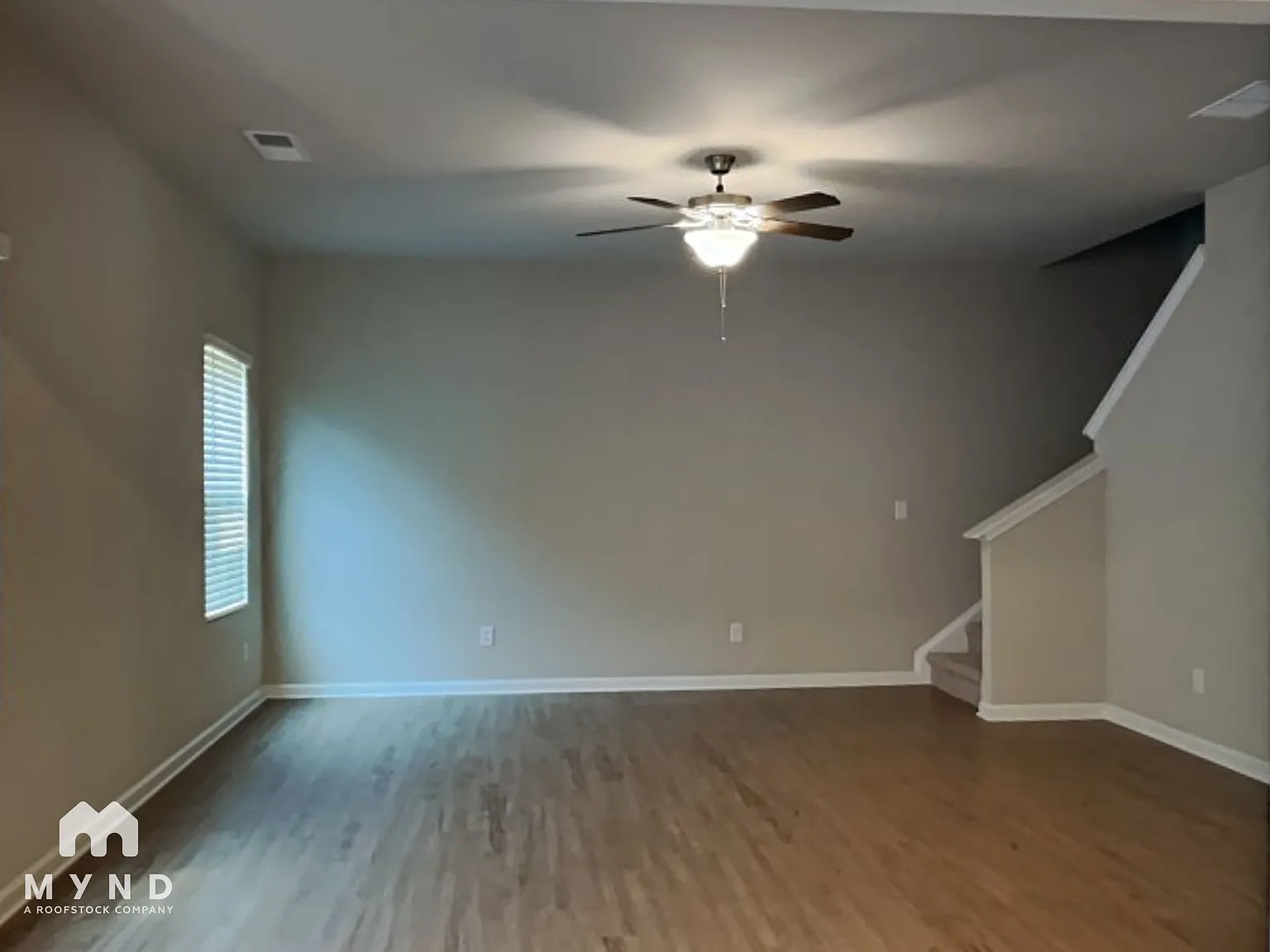 4 bed, 2.5 bath, 2191 sqft, $2,145 — Photo 3