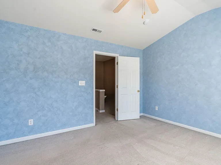 5146 Twelvepole Dr — Photo 20