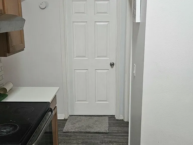 9024 100th Ct — Photo 18