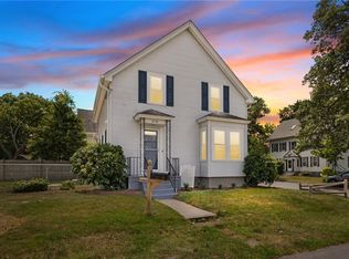 358 Pawtuxet Ave, Warwick, RI 02888