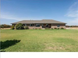 793 E Kinsmen Rd, Peck, KS 67120