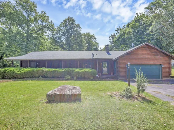 13426 Shell Beach Rd NE, Thornville, OH 43076