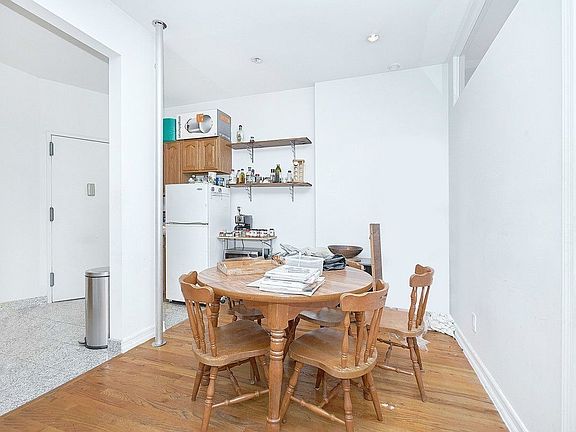 5th image of 85 W 104th St APT 5B