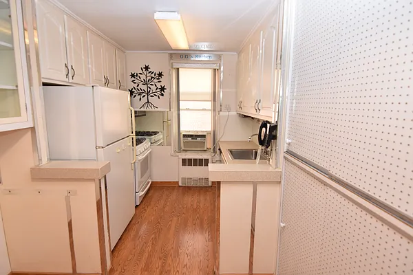 Sold by Madison Estates & Properties | media 13