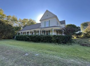 985 W Nickajack Rd, Ringgold, GA 30736
