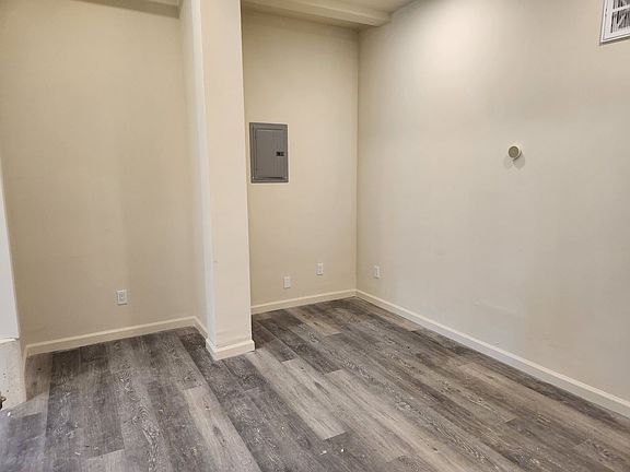 4th image of 570 Boden Way #B