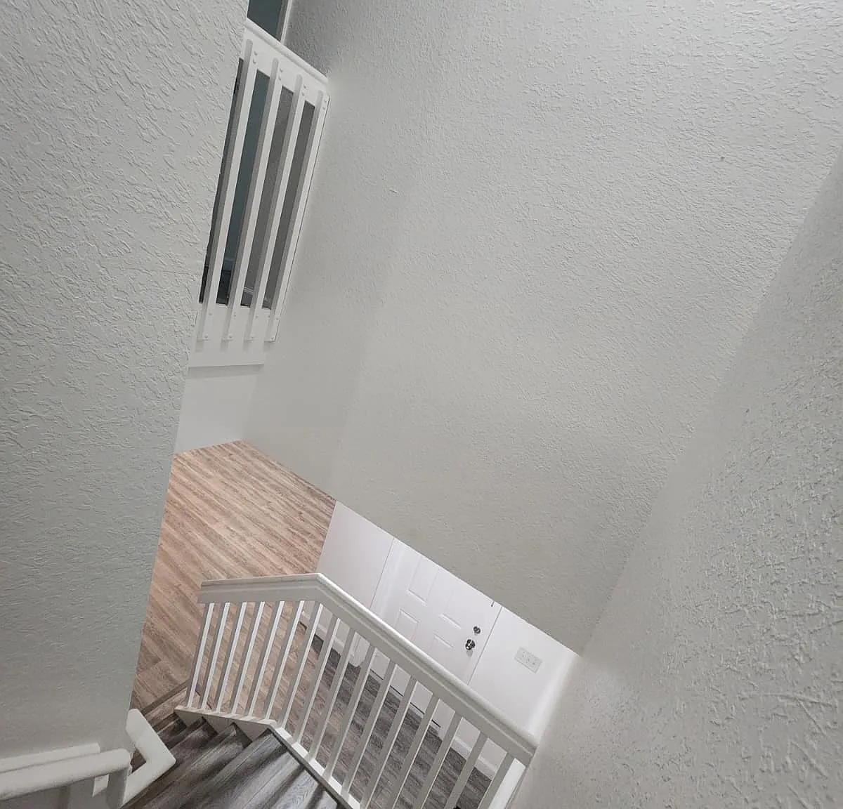 3 bed, 2.5 bath, 1500 sqft, $2,800 — Photo 4